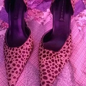 Steve maddon leopard pumps